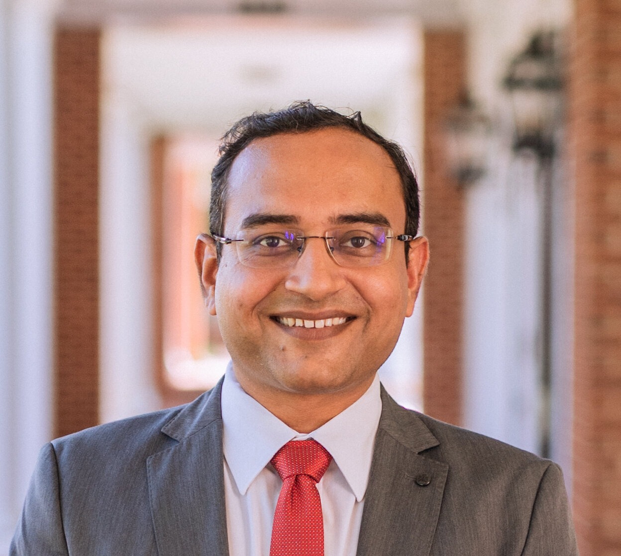Dr. Himanshu Singh - IIT Kanpur Alumnus